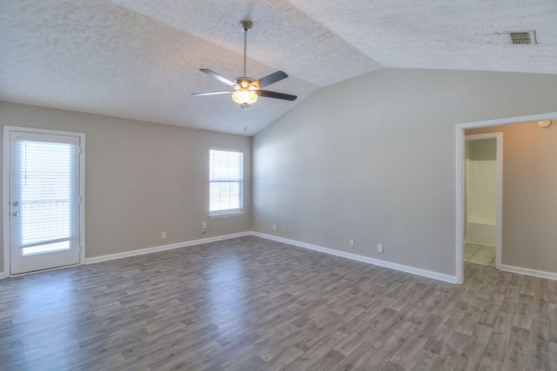 1622 Teresa Ln, Murfreesboro, TN 37128