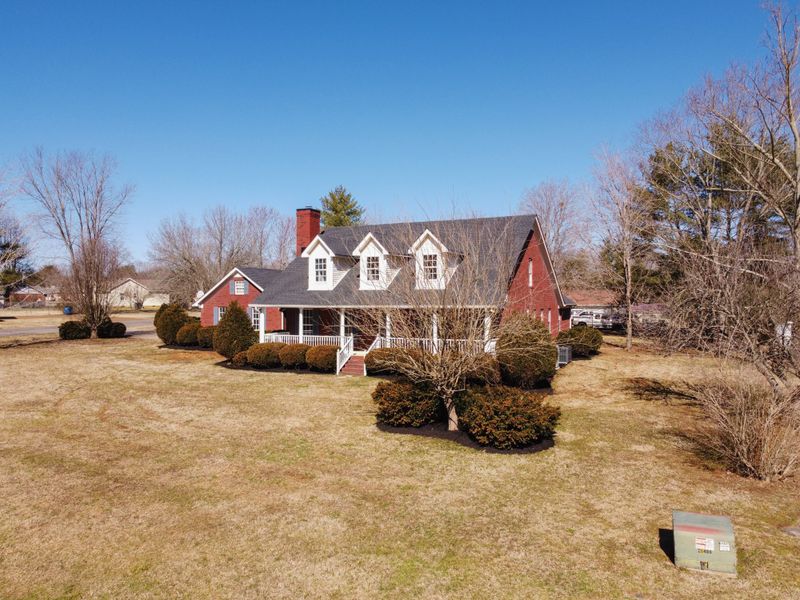 2328 Foxcroft Rd, Murfreesboro, TN 37128