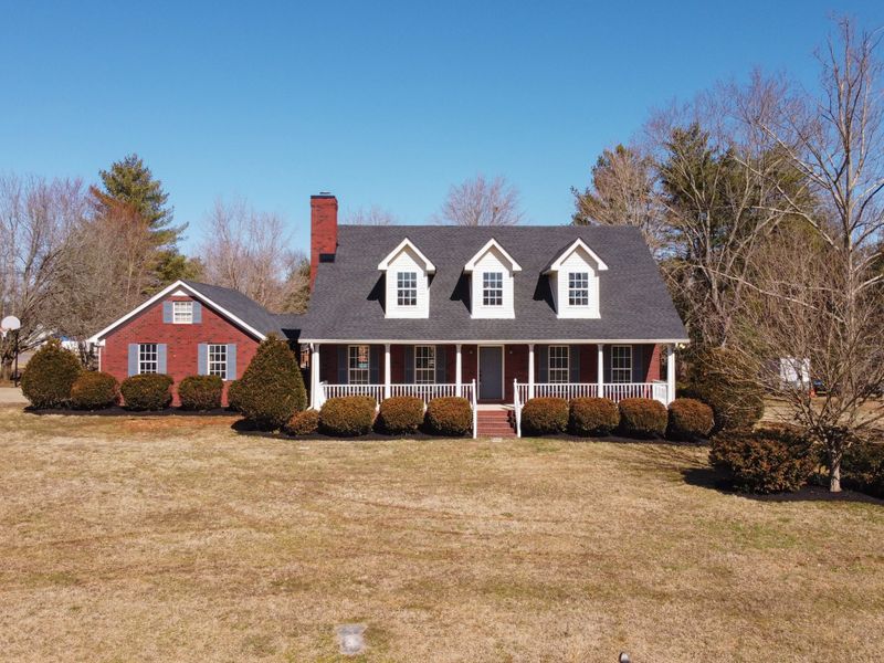2328 Foxcroft Rd, Murfreesboro, TN 37128