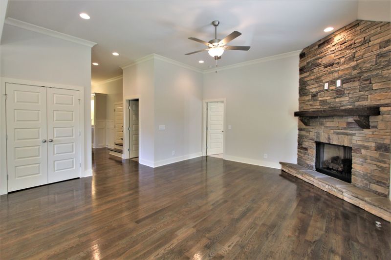 2950 Nonaville Rd #1, Mount Juliet, TN 37122