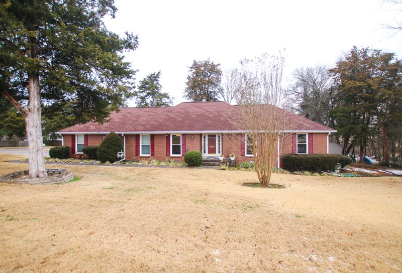 1634 Haynes Dr, Murfreesboro, TN 37129