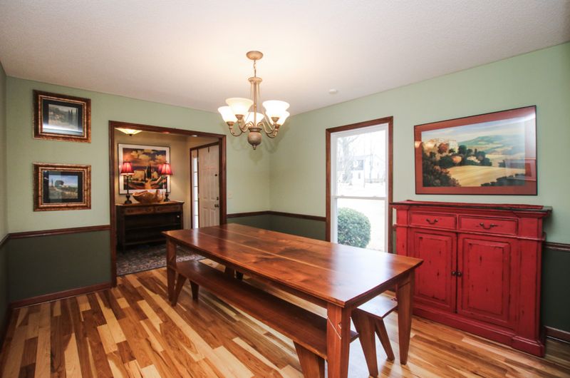 1634 Haynes Dr, Murfreesboro, TN 37129