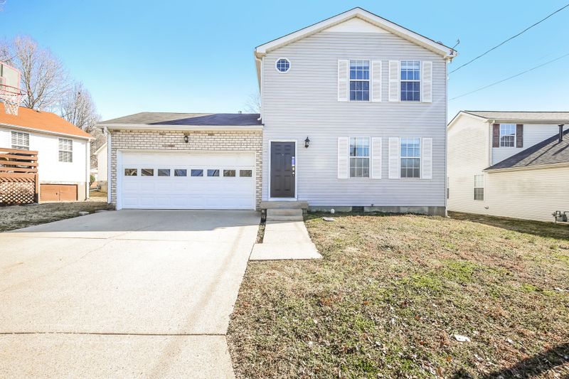 103 River Bend Rd, Hendersonville, TN 37075