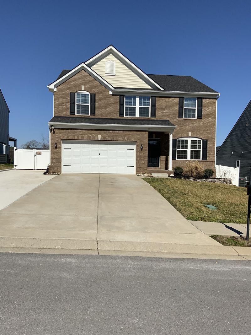 2211 Ambergate Dr, Murfreesboro, TN 37127