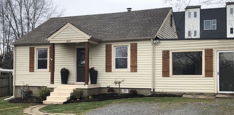 809 Chickasaw Ave S, Nashville, TN 37207