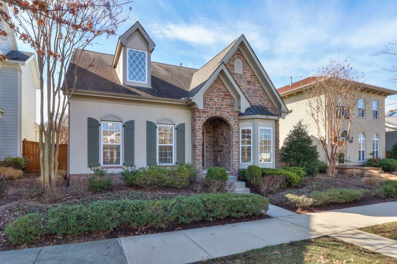 3113 Village Dr, Mount Juliet, TN 37122