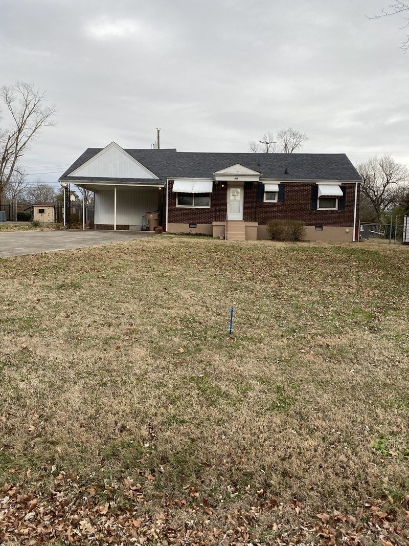 217 Blanchard Pl, Nashville, TN 37214
