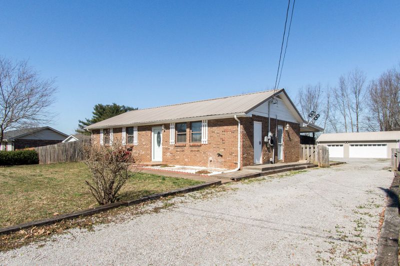 7264 Alexandria Dr, Murfreesboro, TN 37129