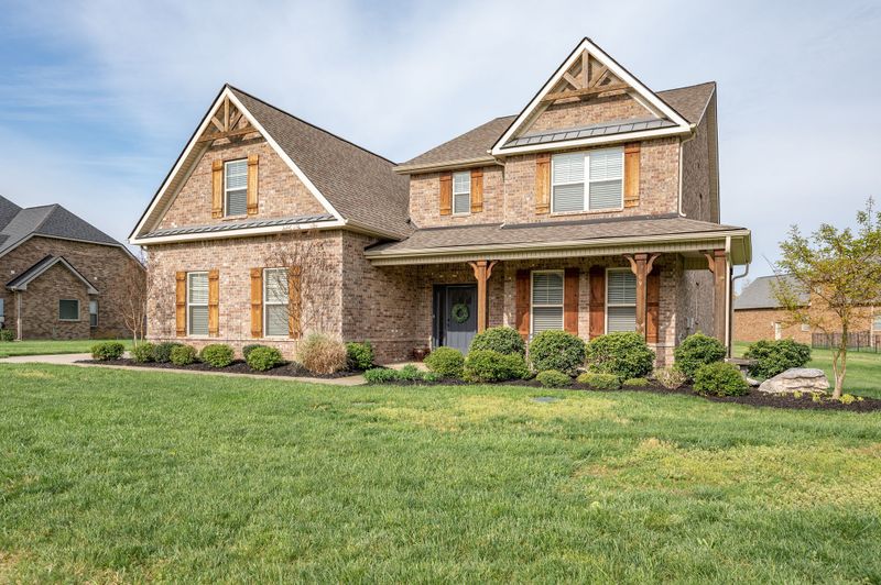 1109 Dayclear Dr, Murfreesboro, TN 37129