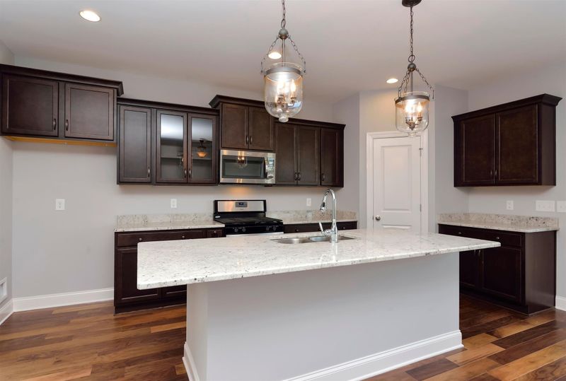 1900 Zack Rd, Mount Juliet, TN 37122