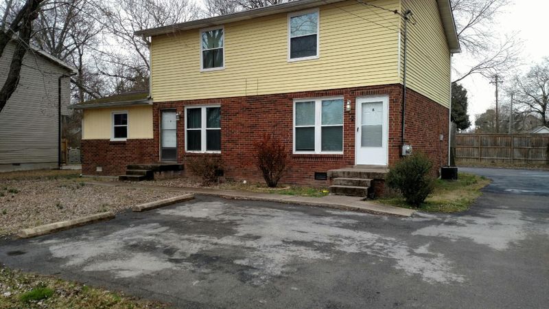 276 Donna Dr, Hendersonville, TN 37075