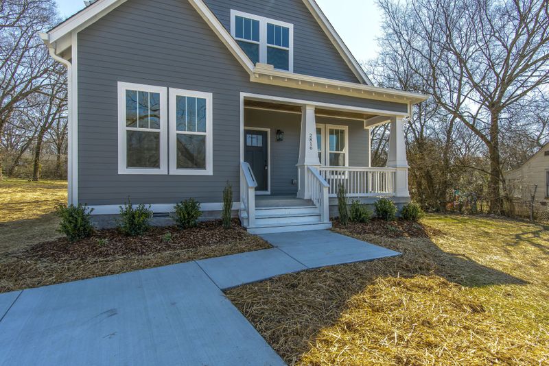 2816 Brunswick Dr, Nashville, TN 37207