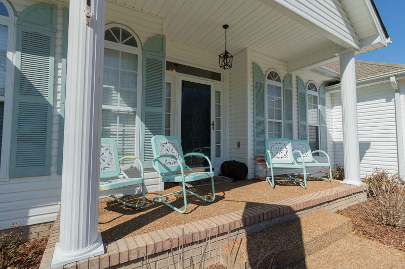 2109 Sue Ln, Spring Hill, TN 37174