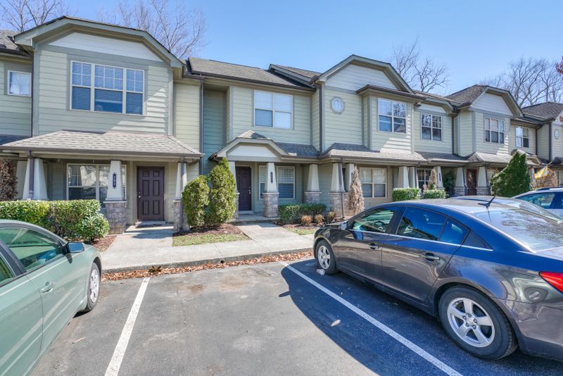 105 4th Ave #203, Murfreesboro, TN 37130
