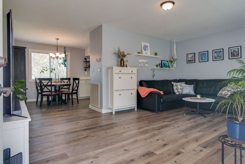 3122 Hillside Rd, Nashville, TN 37207