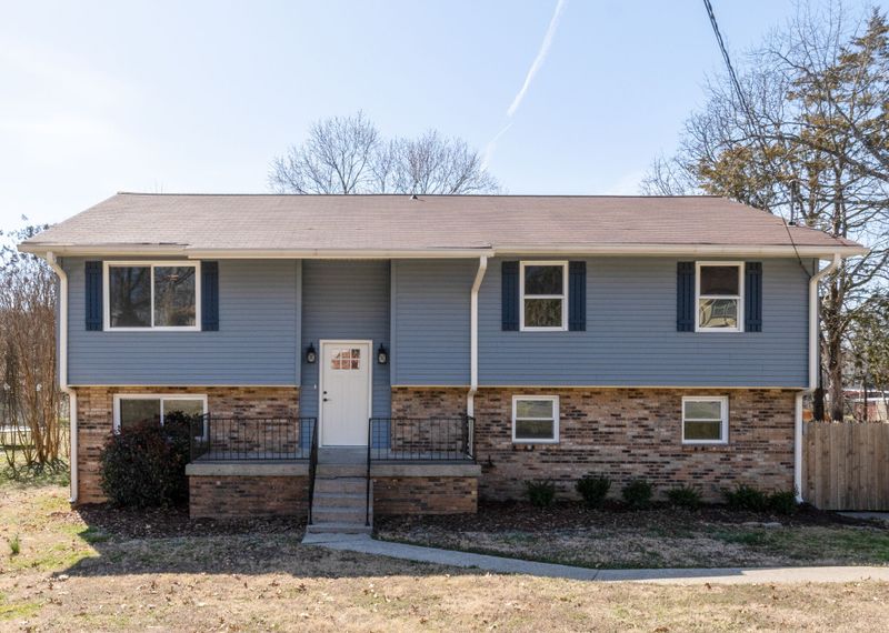 2965 Cherry Hills Dr, Antioch, TN 37013