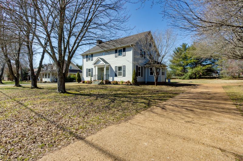 2535 Choctaw Trce, Murfreesboro, TN 37129