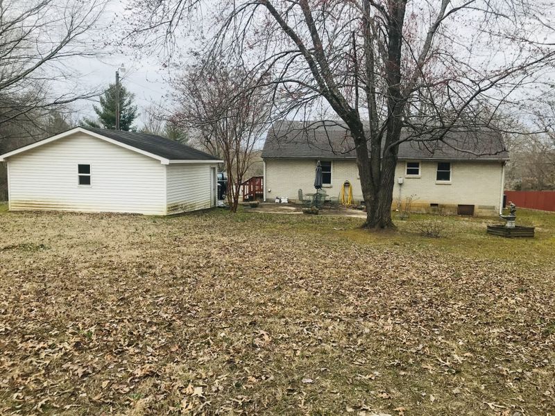 112 Hogin Rd, Dickson, TN 37055