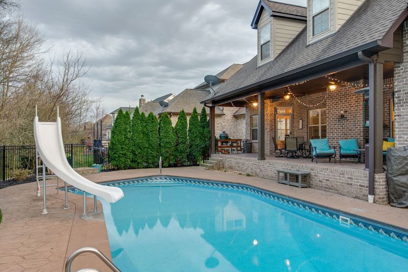2024 Brisbane Dr, Spring Hill, TN 37174