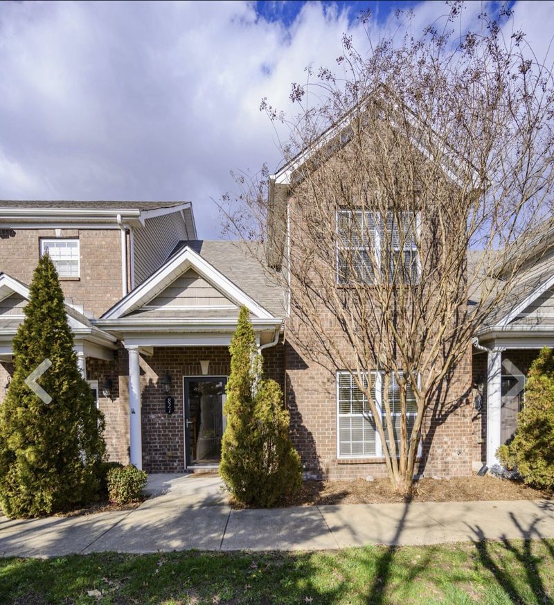 821 General Cabot Ct, Murfreesboro, TN 37129