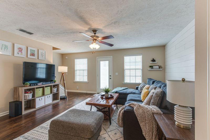 3428 Nightshade Dr, Murfreesboro, TN 37128