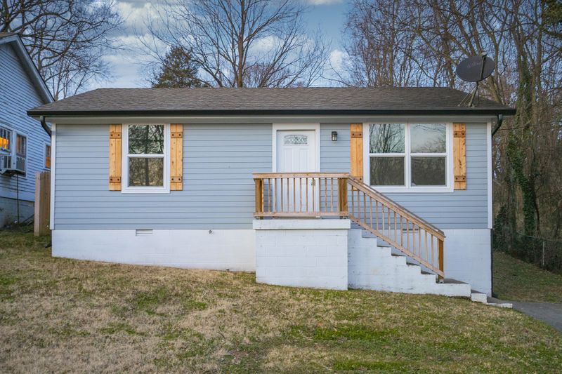 905 Douglas Ave, Nashville, TN 37206