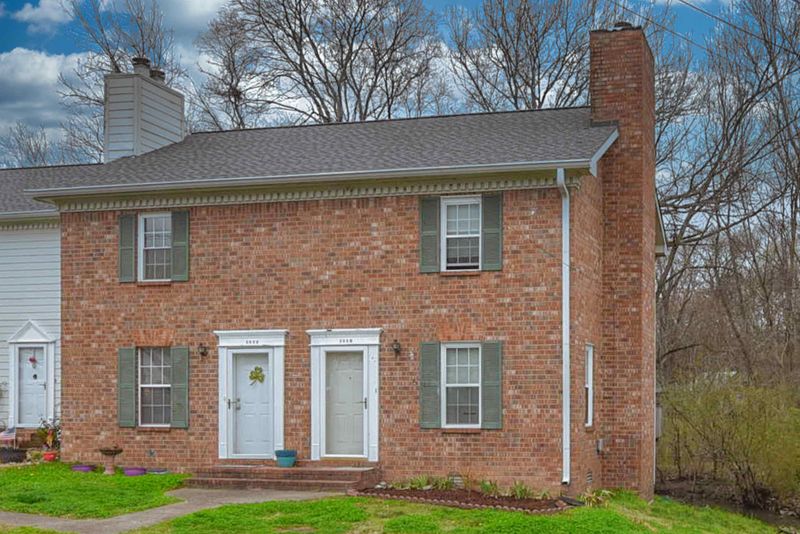 292D Donna Dr #D, Hendersonville, TN 37075