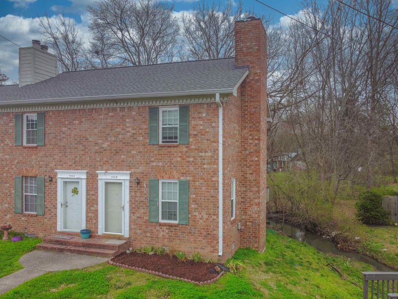 292D Donna Dr #D, Hendersonville, TN 37075