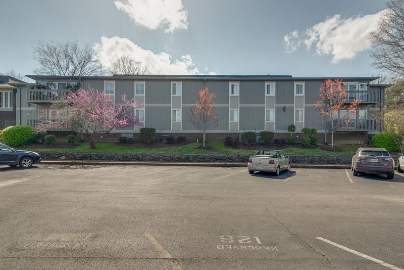 21 Vaughns Gap Rd #36 C, Nashville, TN 37205