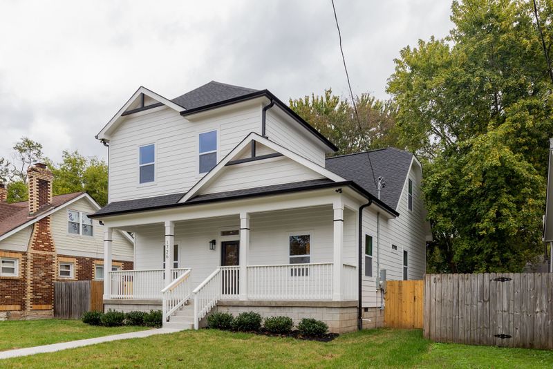 1726 16th Ave N, Nashville, TN 37208