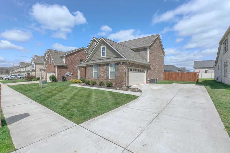 4922 Kingdom Dr, Murfreesboro, TN 37128