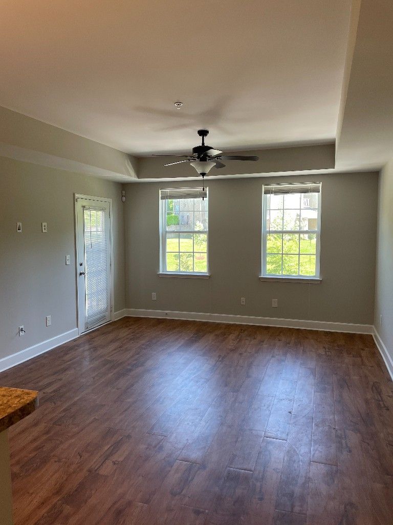 8205 Lenox Creekside Dr #L12, Antioch, TN 37013