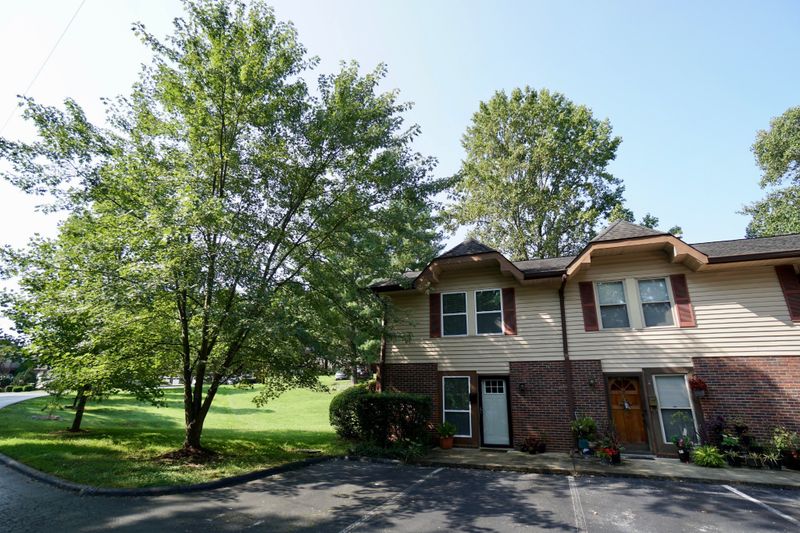 500 Paragon Mills Rd #K1, Nashville, TN 37211