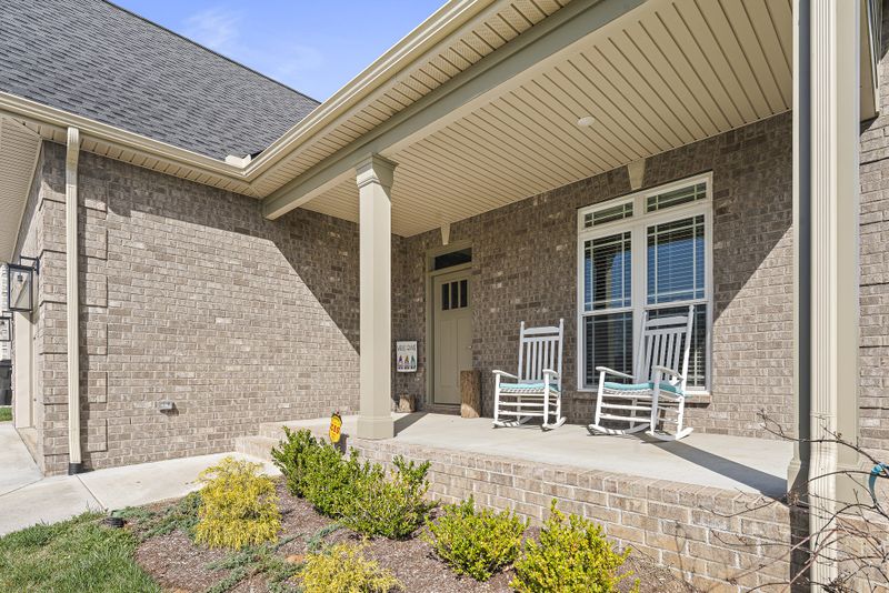 304 Rockcastle Dr, Murfreesboro, TN 37128