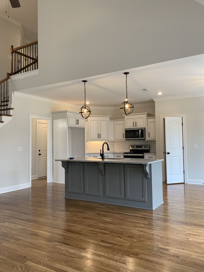 5128 Cedar Retreat Dr, Murfreesboro, TN 37129