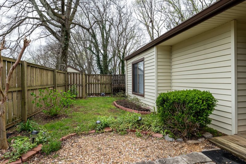 4820 Quail Hollow Dr, Old Hickory, TN 37138