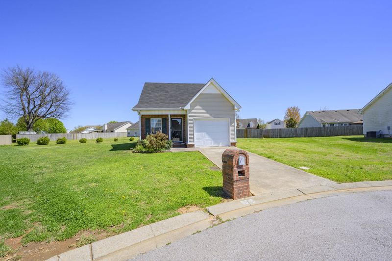 3222 Lexmark Cir, Murfreesboro, TN 37128