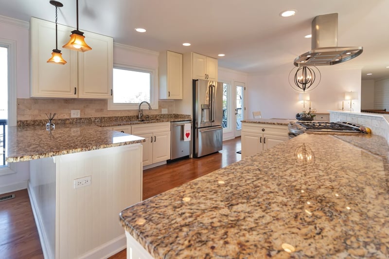 728 General Kershaw Dr, Old Hickory, TN 37138