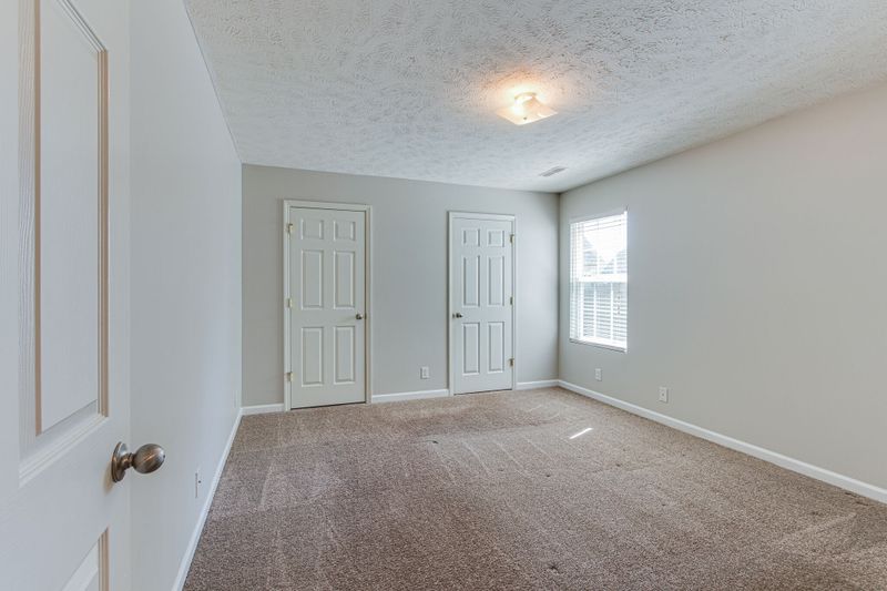 1427 Westview Dr, Murfreesboro, TN 37128