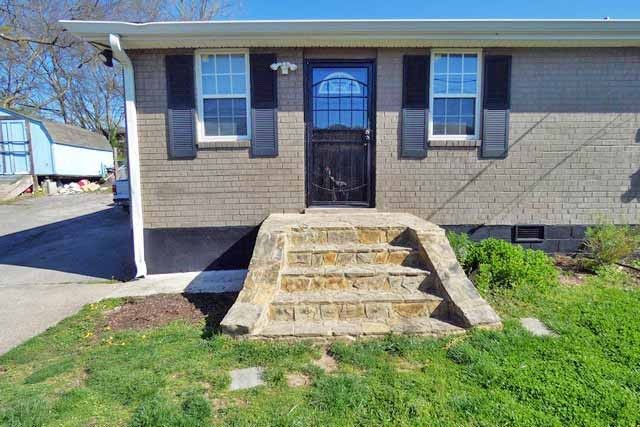 2 Lutie St, Nashville, TN 37210