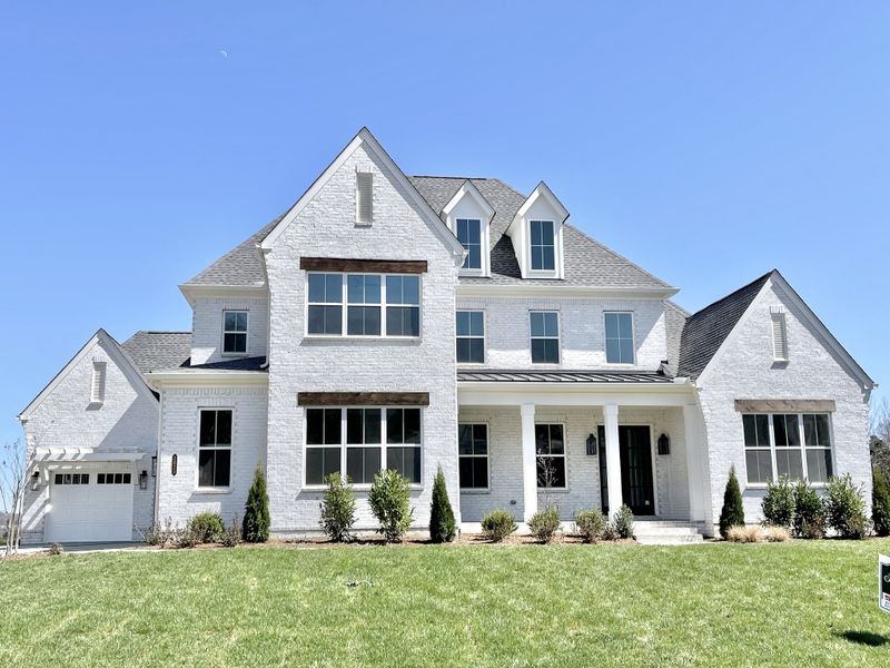 255 Bishops Gate Dr, Franklin, TN 37064