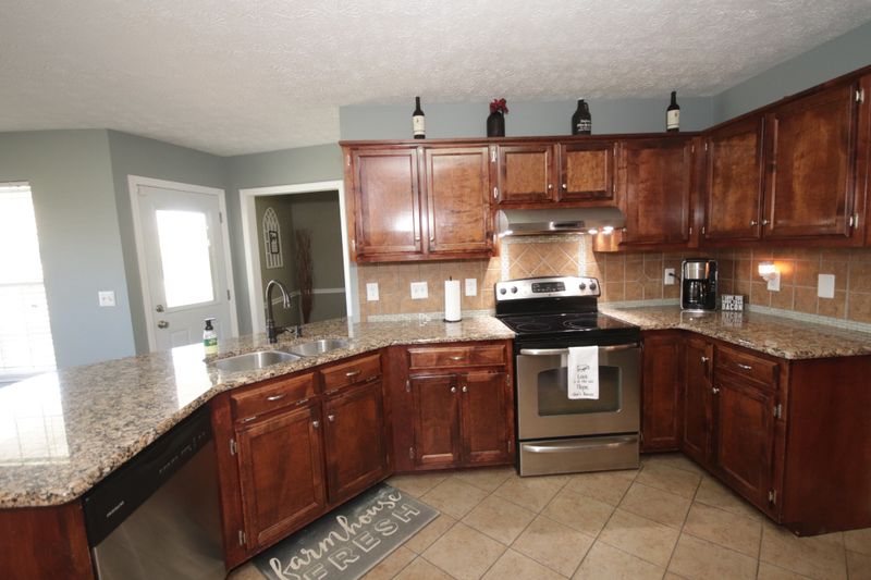 2029 Almaville Rd, Smyrna, TN 37167