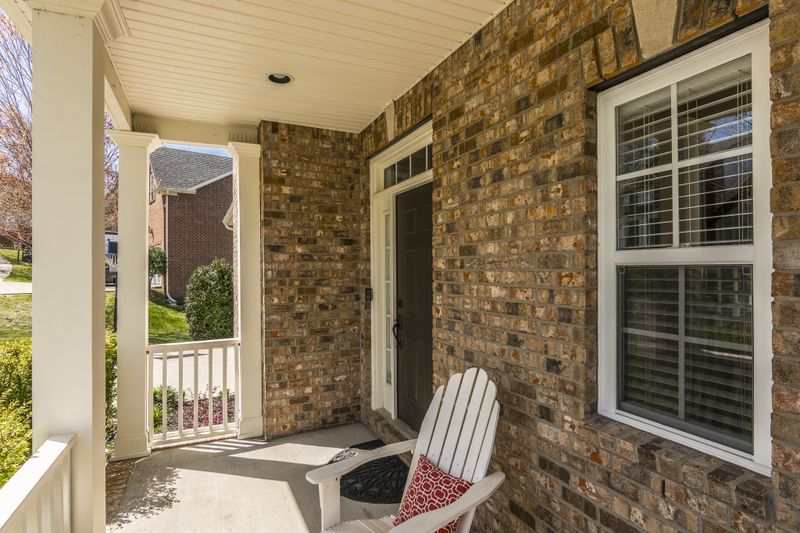 213 Springhaven Ct, Nashville, TN 37221