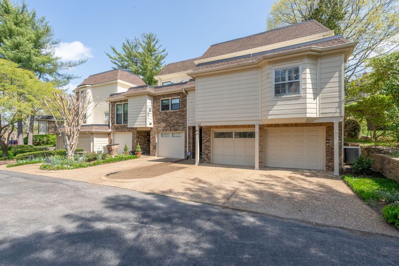 401 Bowling Ave #62, Nashville, TN 37205