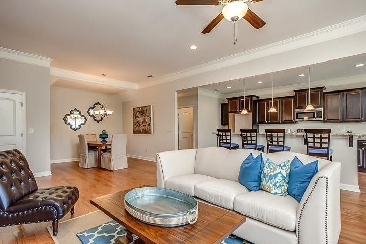 2313 Stonecenter Ln, Murfreesboro, TN 37128