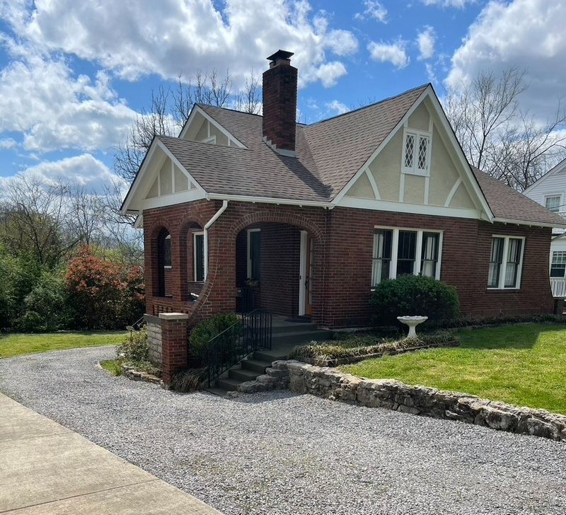 1002 Burchwood Ave, Nashville, TN 37216