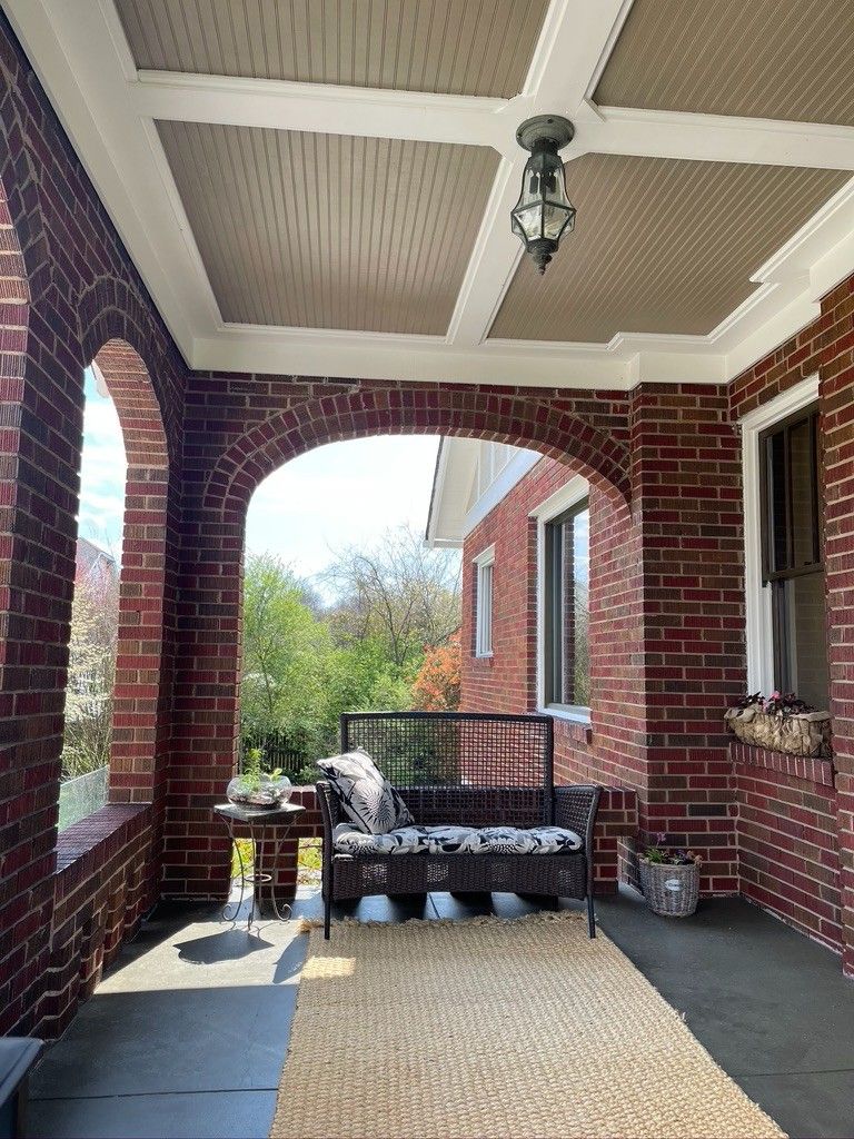 1002 Burchwood Ave, Nashville, TN 37216