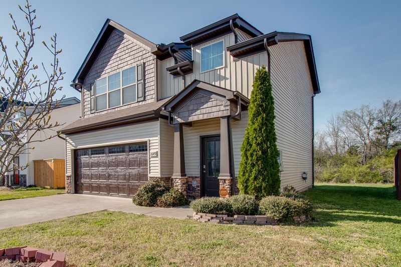 1649 Warmingfield Dr, Murfreesboro, TN 37127