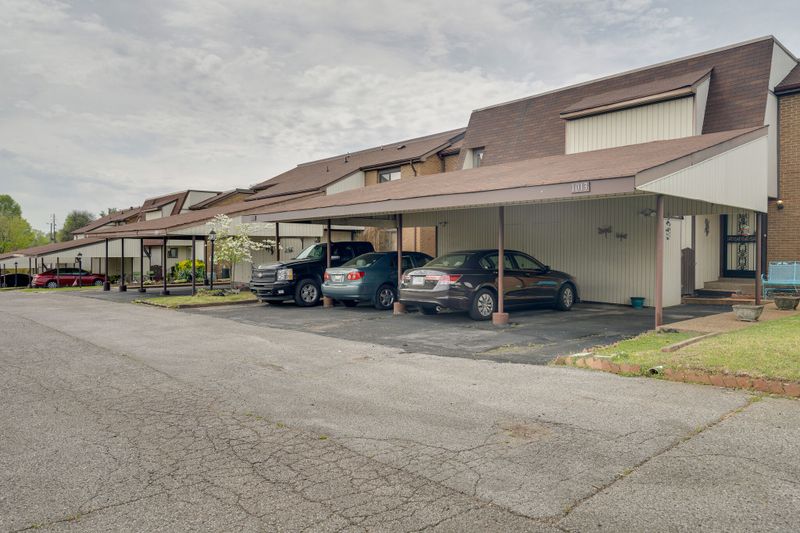 1013 Heritage Dr, Madison, TN 37115