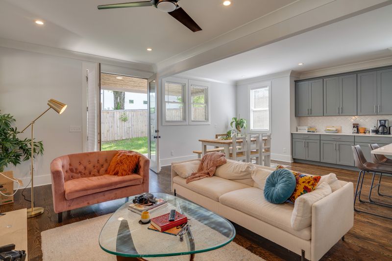 1011B S Douglas Ave, Nashville, TN 37204